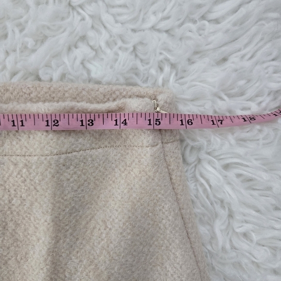 BLANK Winter White Wool Flare Skirt. Size Large. New without tags. Never let y - Picture 6 of 9